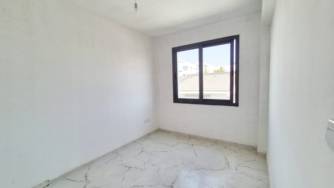 2+1 Apartments Newly Completed in the Gönyeli Region!-5