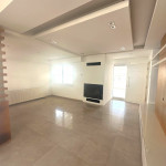 3+1 Penthouse with Central Heating and Fireplace in Gönyeli Area!