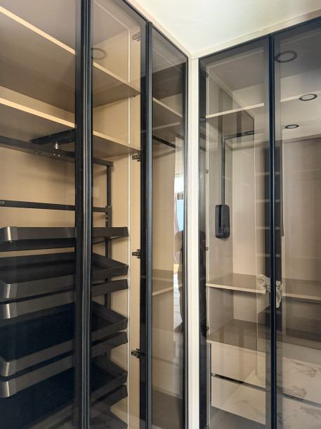 Satılık 4+1  Oyun odası , Sinema odası , özel fitness ve Sauna ,  terasta yaşam alanı Süper Lüks Villa – Girne Ozanköy–-12