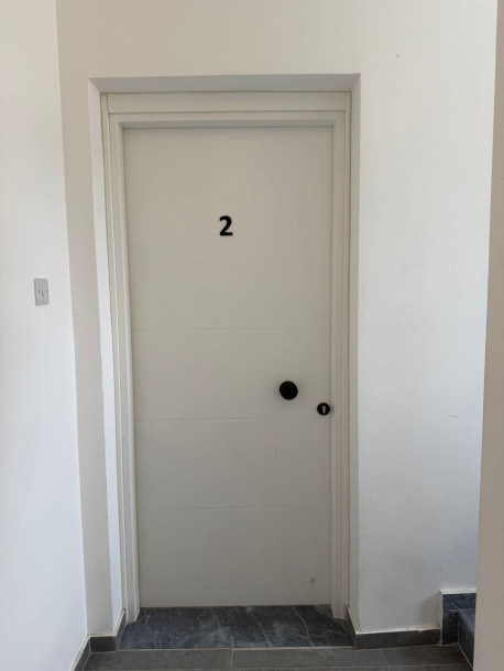 LEFKOŞA / YENİŞEHİR BÖLGESİNDE TAŞINMAYA HAZIR 2+1 DAİRE-10