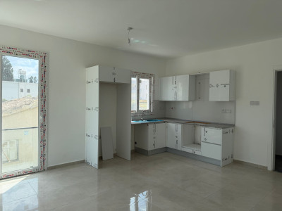 LEFKOŞA / YENİŞEHİR BÖLGESİNDE TAŞINMAYA HAZIR 2+1 DAİRE