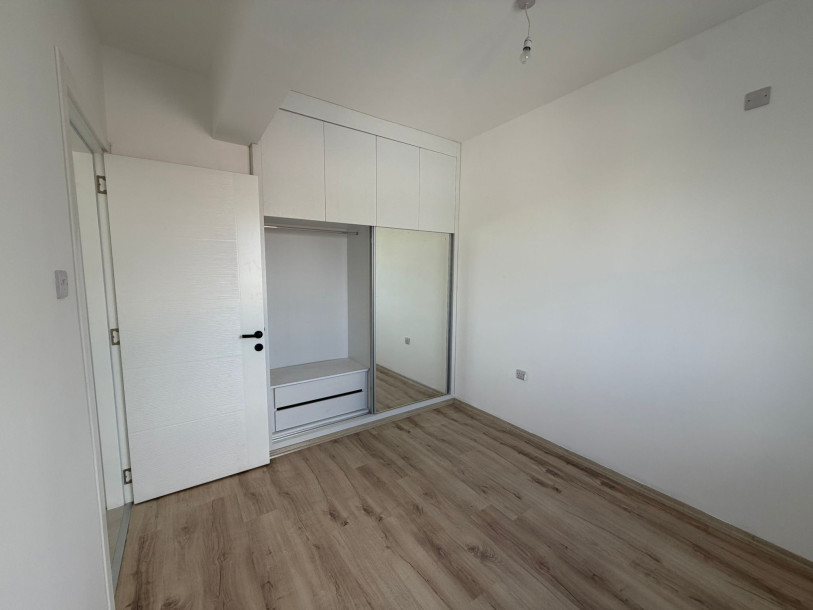 LEFKOŞA / YENİŞEHİR BÖLGESİNDE TAŞINMAYA HAZIR 2+1 DAİRE-5