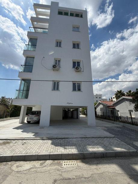 LEFKOŞA / YENİŞEHİR BÖLGESİNDE TAŞINMAYA HAZIR 2+1 DAİRE-2